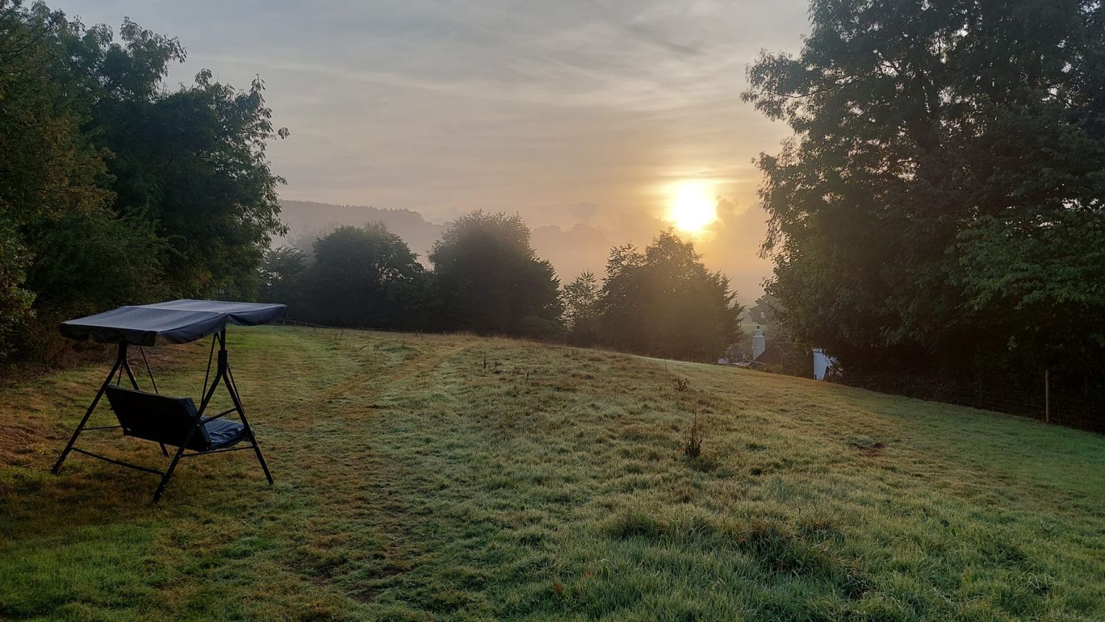 Sunrise over Wellington Farm holiday cottage, East Devon